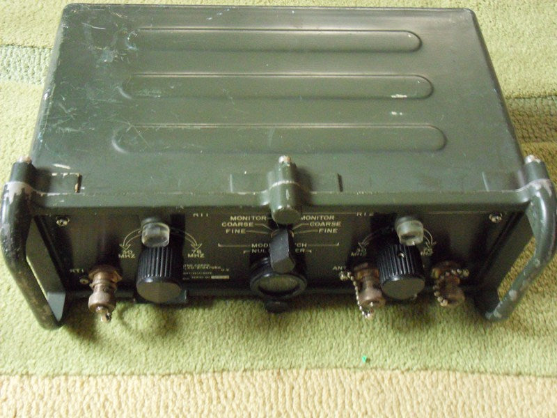 CU-2194/URC VHF Antennen Diplexer