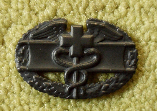 Combat Medic Badge New US Army